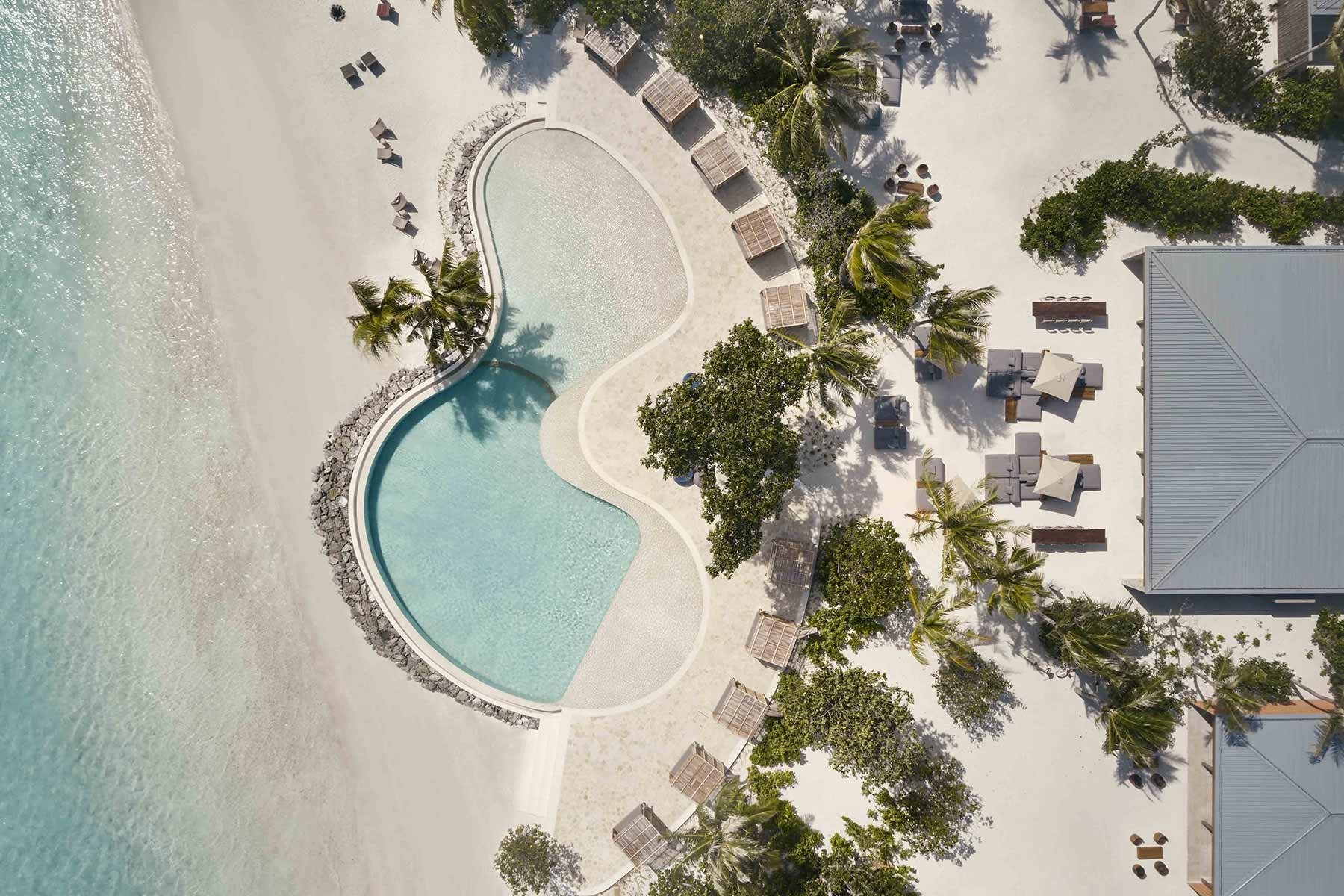 Fari Beach Club, Aerial